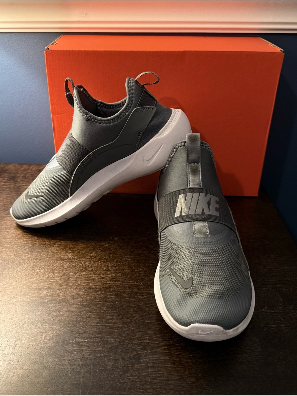 Nike Flex Runner Slip on Sneakers Big Kids - Picture 2 of 6